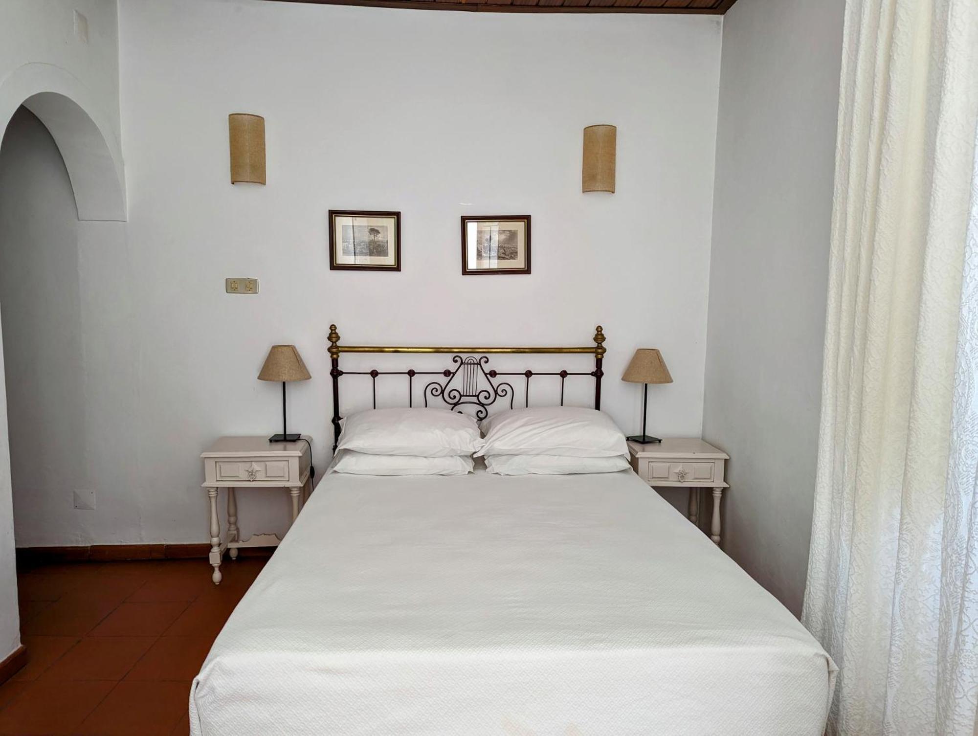 Double Room,1516454605:JPEG